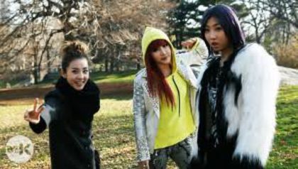 ahha - 2NE1 IN FIECARE ZI 2