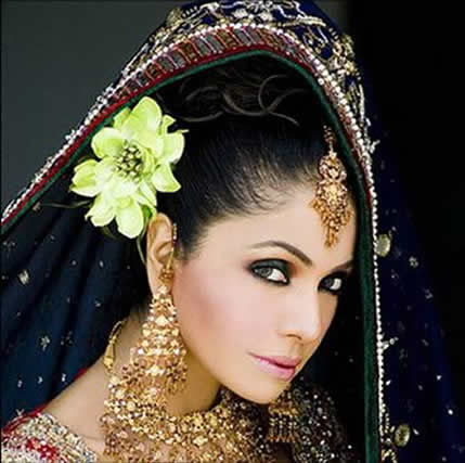 types-of-indian-wedding-hair-styles - MIRESE INDIA