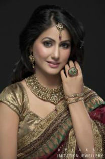 394128_357008034333899_53010699_n - HINA KHAN_poze_2012_2013_2014