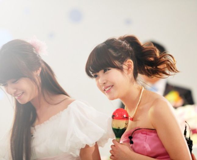 ♥ Ji Yeon and IU ♥ - Ji Yeon