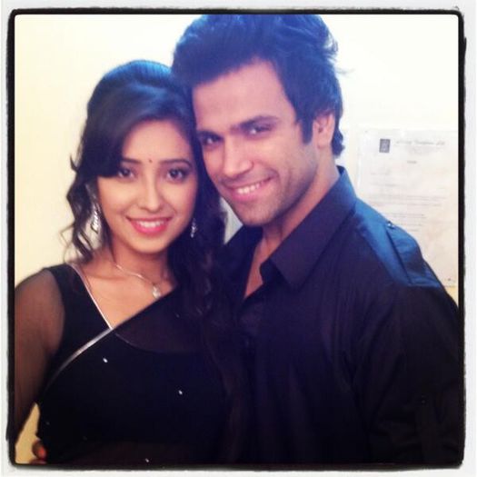 9 - Asha Negi