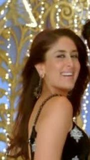 kareena caps (69) - Kareena Kapoor