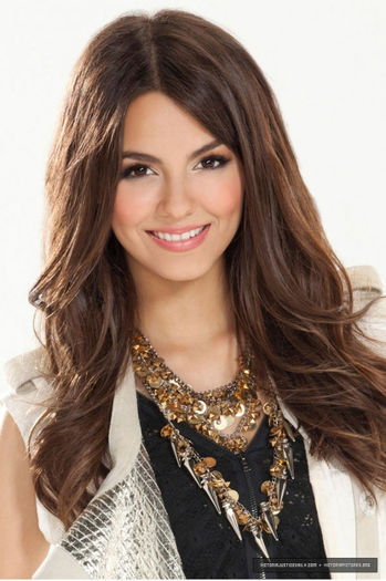 Victoria (7) - Victoria Justice