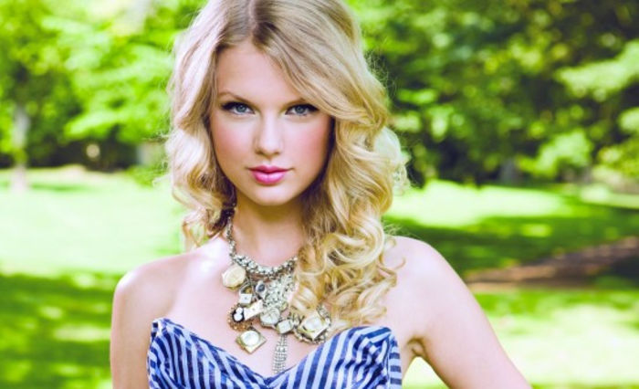 Taylor-Swift-wallpaper-19-550x335 - taylor swift