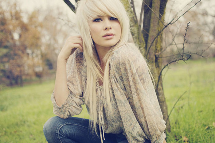 blond-girl-grass-green-hair-Favim.com-43708_large