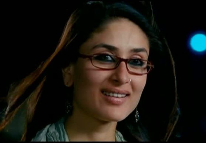 VLCsnap-00003 - Kareena Kapoor 2