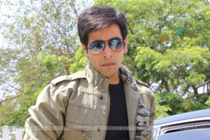 152918-dishank-arora