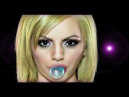 images - Alexandra Stan