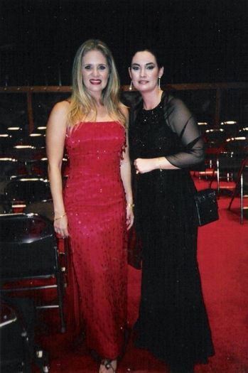 Erika_Buenfil_1236419778_3