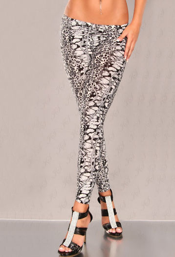 colanti-wild-print-grey