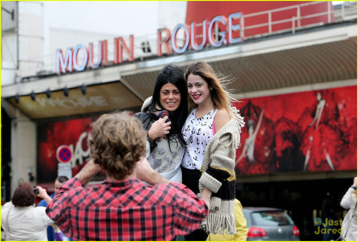 martina-stoessel-paris-pictures-03