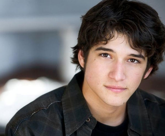 Tyler_Posey_1261827329_4