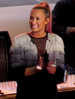 Demi_Lovato_X-Factor_2012