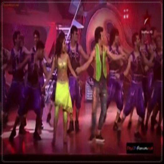 00_04_14 - Ashvik in Nach Baliye 6