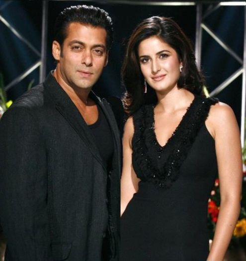 Katrina-Kaif-Hot-in-black-suit-with-Salman-Khan - Katrina Kaif