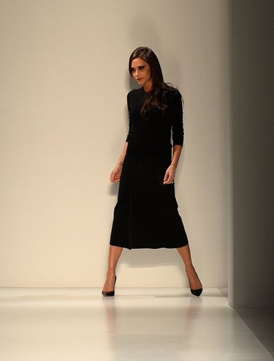 189748s - Victoria Beckham la 40 de ani - Transformarea unui star pop intr-un designer de succes