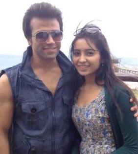  - Asha Negi-cuteh girls x1