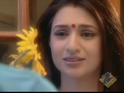 LTPVYDYULMKSCPPGPDD - Divyanka Tripathi