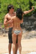 AKQTIIFBDGWDAUMSBDK; zac si vanessa la mare
