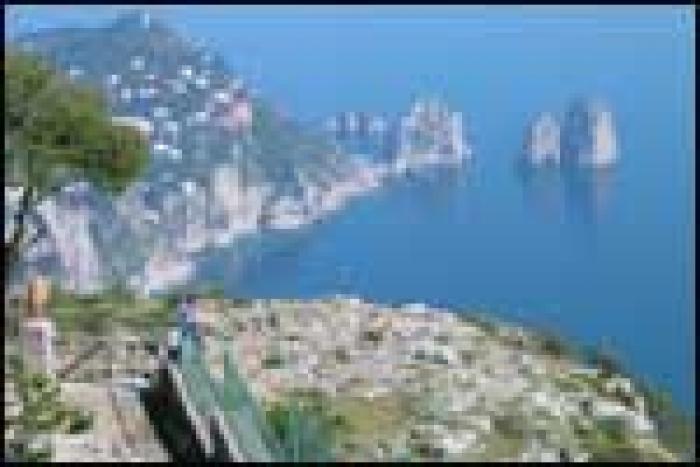 insula_ana_capri_napoli_m