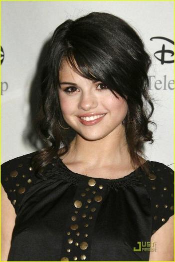 Selena_Gomez_1247633710_2 - Selena Gomez