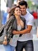 Selena Gomez & Taylor Lautner