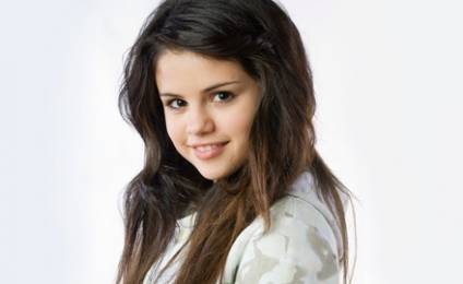 SelenaGomezTalksAboutv3_blog - favoritii  mei