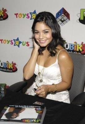 i346871289_1857_6 - vanessa anne hudgens