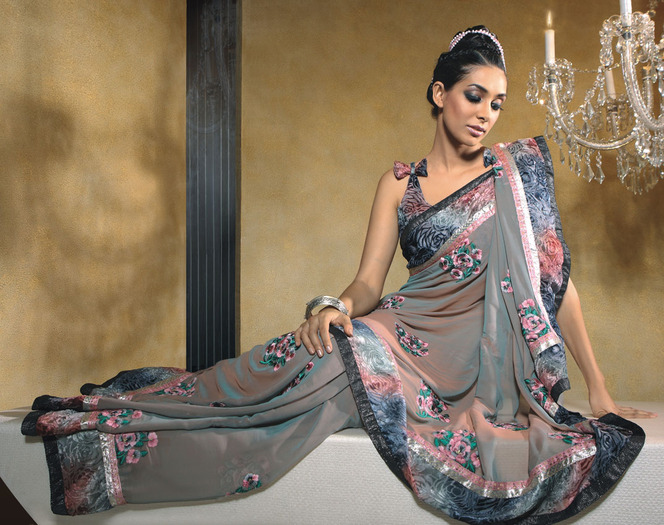 VLA266 - saree-uri2