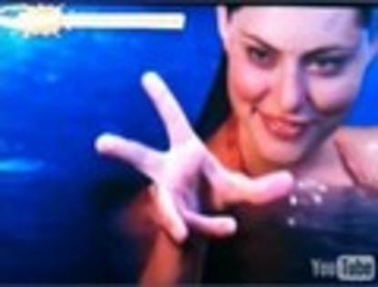 cleo-using-her-powers-h2o-just-add-water-8842049-120-91 - h2o poze sezonul 3 dinsney channel si sezonul 1 2