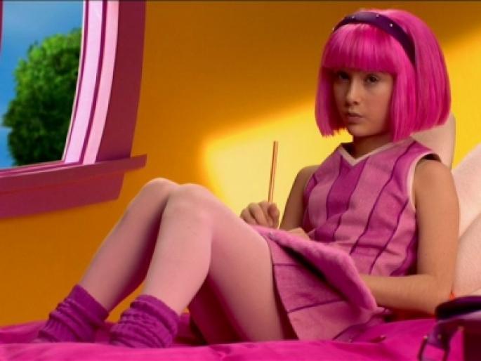 PWSEUSZTCIXHWYMPZJF - lazy town