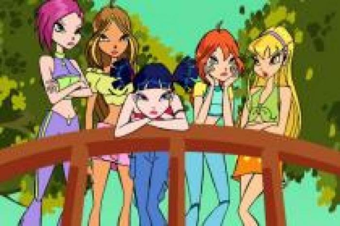 Copie (2) a BLKGYBVXGAHLYUOYJVD - winx club