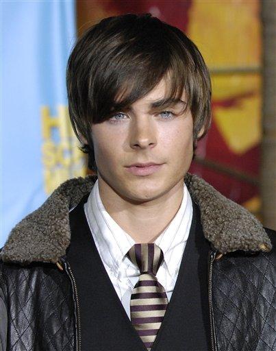 zac-efron-465368l