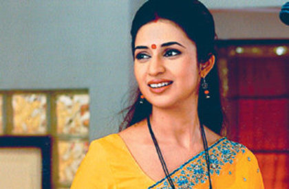 n754531207_704090_9475 - A TA PENTRU TOTDEAUNA-Divyanka Tripathi shi Sharad Malhotra-pictures