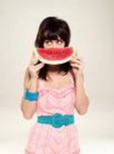 Katy Perry with a watermelon