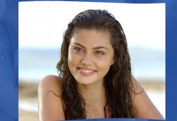 cleo(phoebe tonkin) - pheobe tonkin