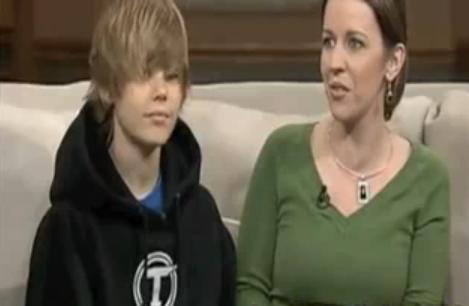 justin si  mama lui