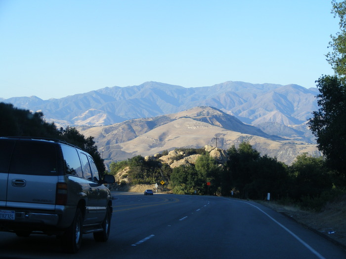DSCF0916; Spre Solvang, printre dealurile Californiei
