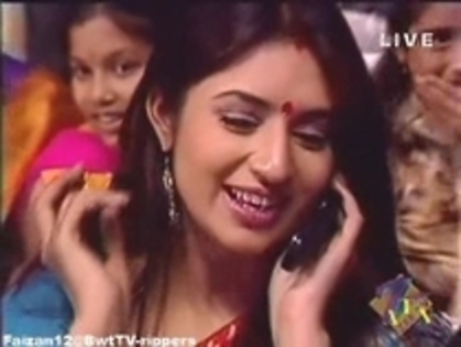 INZISOYHJRKFEEKMATV - Divyanka Tripathi