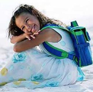 Amy_la_ni_a_de_la_mochila_azul_1233598844_4_2004