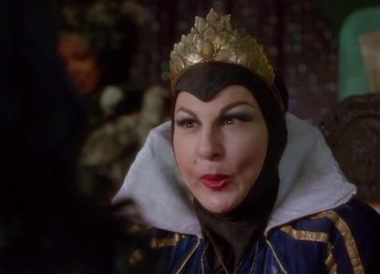 Kathy Najimy-Evil Queen