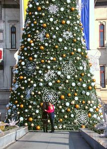 w-Christmas Tree