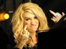 kesha-thb[1]