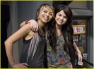 selena-gomez-eat-to-beat-09