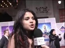 Selena Gomez at the Premiere for Hannah Montana Concert 078