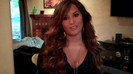 Demi Lovato - Live Chat TODAY! 031