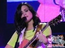 Demi Lovato - Catch Me Live (999)