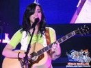 Demi Lovato - Catch Me Live (1036)