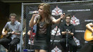 Demi Lovato  Live at Glendale Galleria  in LA for Cambio in HD 03983