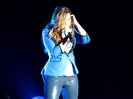 Demi Unbroken Live In Panama (490)